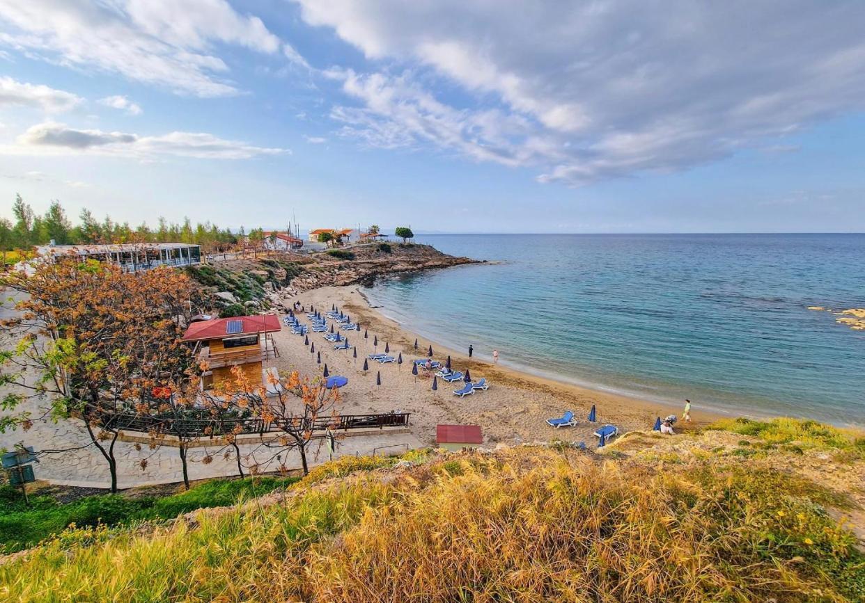Villa Diana - 200 Meters From Kapparis, Fireman'S Beach Paralimni Eksteriør billede