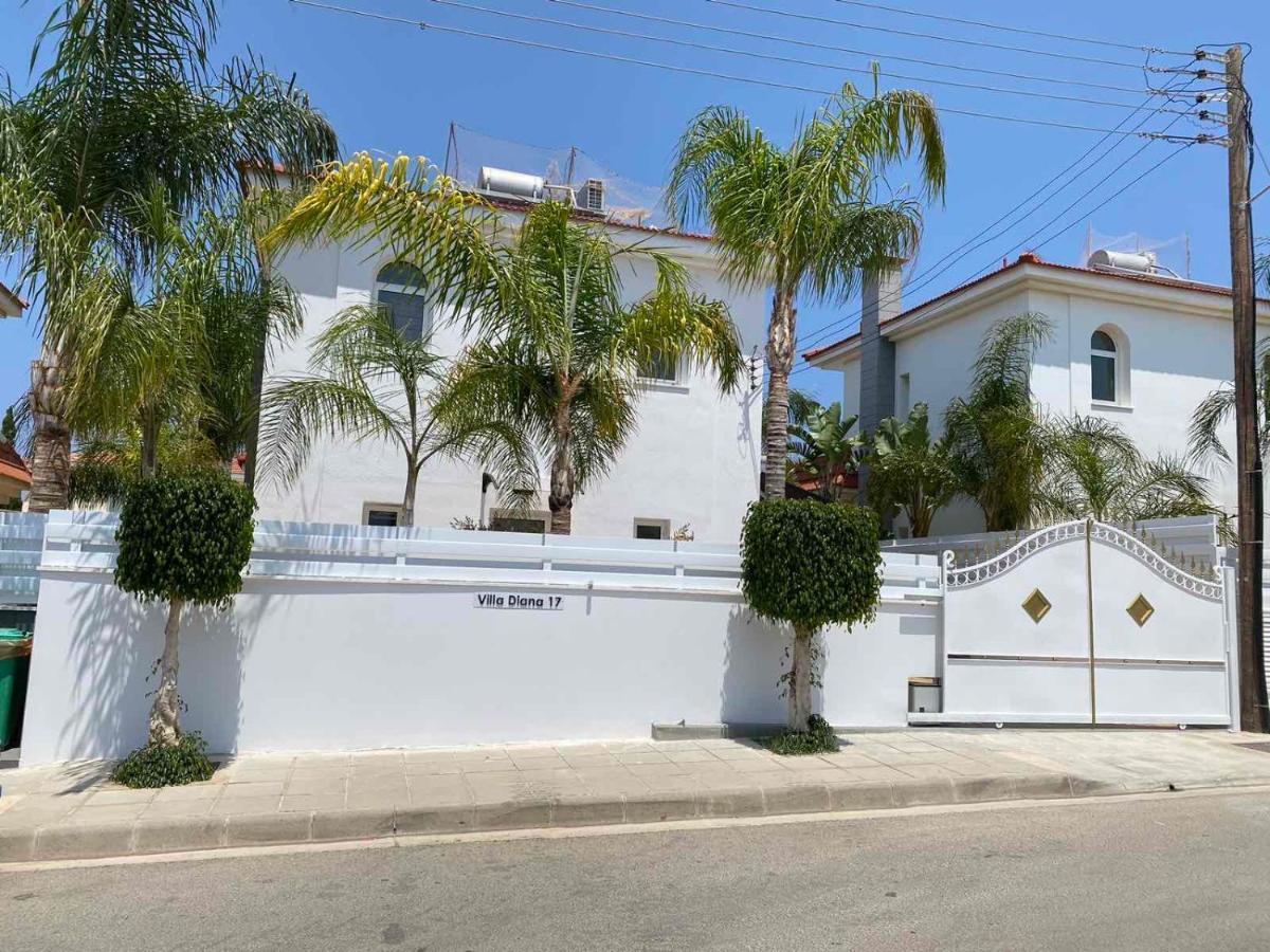 Villa Diana - 200 Meters From Kapparis, Fireman'S Beach Paralimni Eksteriør billede