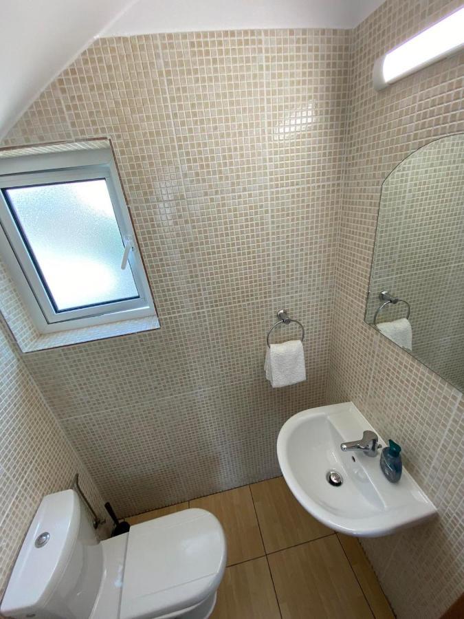 Villa Diana - 200 Meters From Kapparis, Fireman'S Beach Paralimni Eksteriør billede