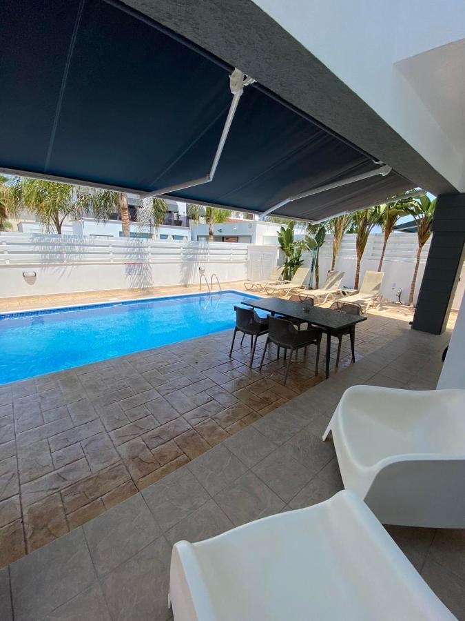 Villa Diana - 200 Meters From Kapparis, Fireman'S Beach Paralimni Eksteriør billede